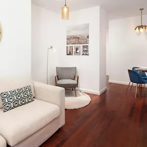New San Juan Historic Center & Parking Apartament Malaga