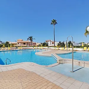 Albufeira Concept With Pool By Homing Apartamento Guia (Faro)